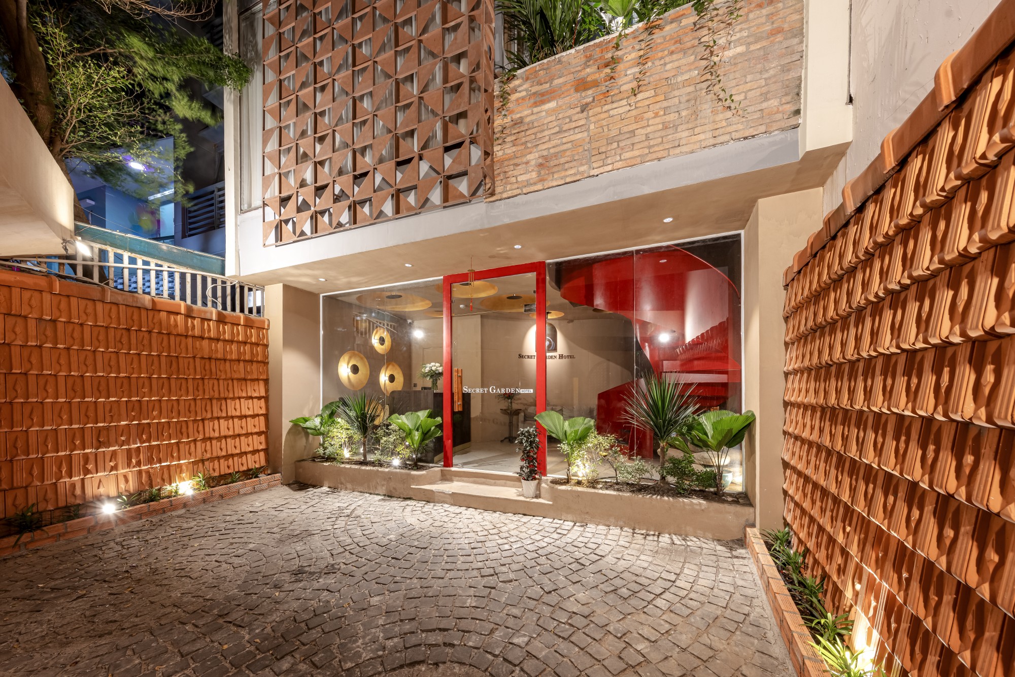 Secret Garden Hotel Gò Vấp